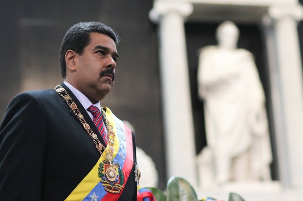 "A tan solo un día del anuncio de la Reserva Federal, los precios petroleros bajaron de 30 a 28 dólares" alertó Maduro / Venezuela advirtió con tiempo en reunión OPEP, sobre este nuevo y grave mecanismo para alterar los precios del petróleo.
