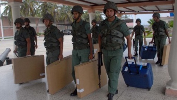 Efectivos de la Fuerza Armada Nacional Bolivariana (FANB) activados en el Plan República