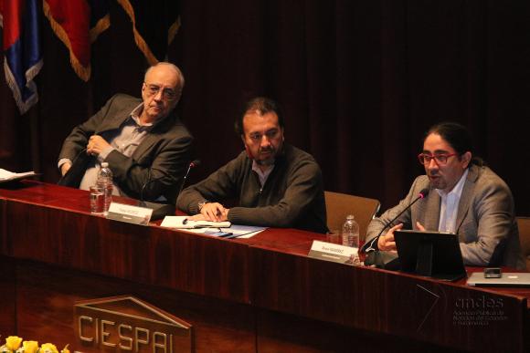 Emir Sader y René Ramírez dieron una conferencia en Ciespal