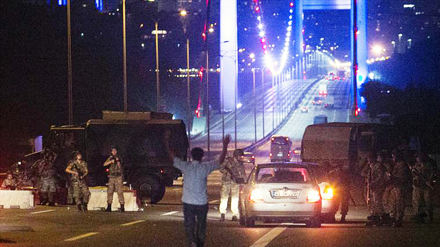 Despachos informativos de la captial turca informan que el intento de golpe militar ha resultado fallido, según autoridades oficiales turcas