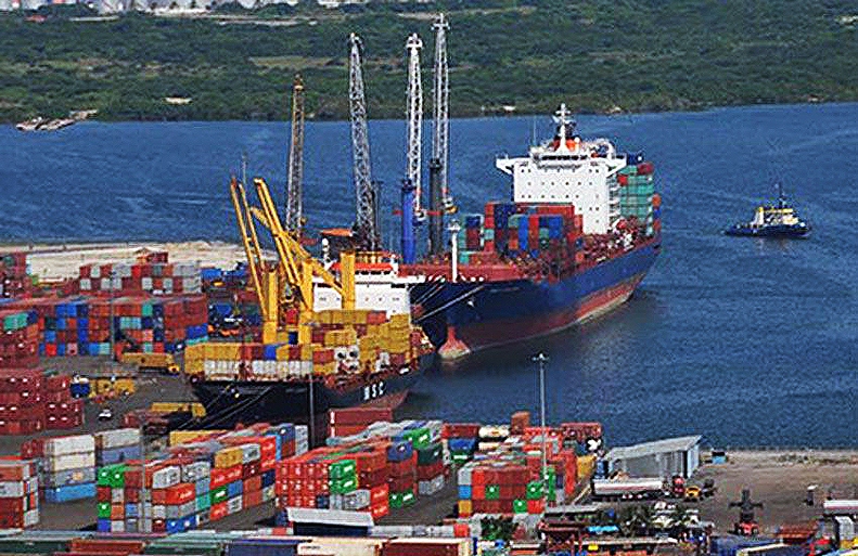 CEOFANB  dirije operaciones de vigilancia, supervisión, control y seguridad  de 1.293 contenedores depositados en Puerto Cabello, estado Carabobo.