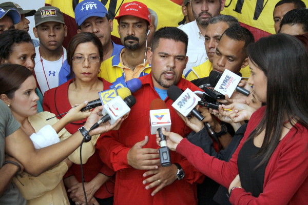 Nahúm Fernández informó que acudirán a las instancias correspondientes para consignar todas las pruebas recaudadas que apuntan a la práctica de métodos paramilitares en los asesinatos contra ediles revolucionarios