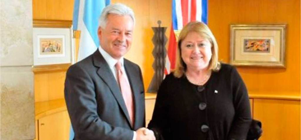 El ministro inglés Alan Duncan y la canciller Susana Malcorra