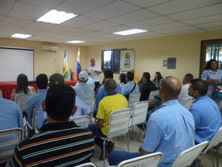 Inicio del Curso de Técnicas de Mantenimiento en Líneas Energizadas en el área de Distribución en Valle de la Pascua – Guárico.