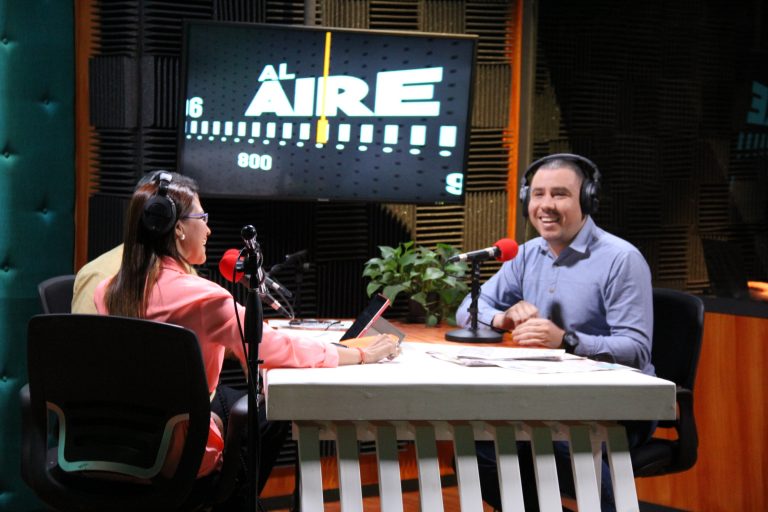 El ministro durante el programa Al Aire, que se estrenó este lunes como parte de la nueva imagen de Venezolana de Televisión (VTV).