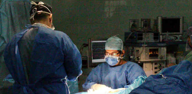 Médicos especialistas benefactores participan en operativos quirúrgicos a beneficio de los niños merideños con necesidades patológicas de  tratamientos