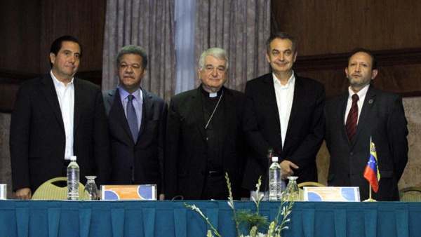 Expresidentes y emisario del Vaticanoa diálogos en Venezuela