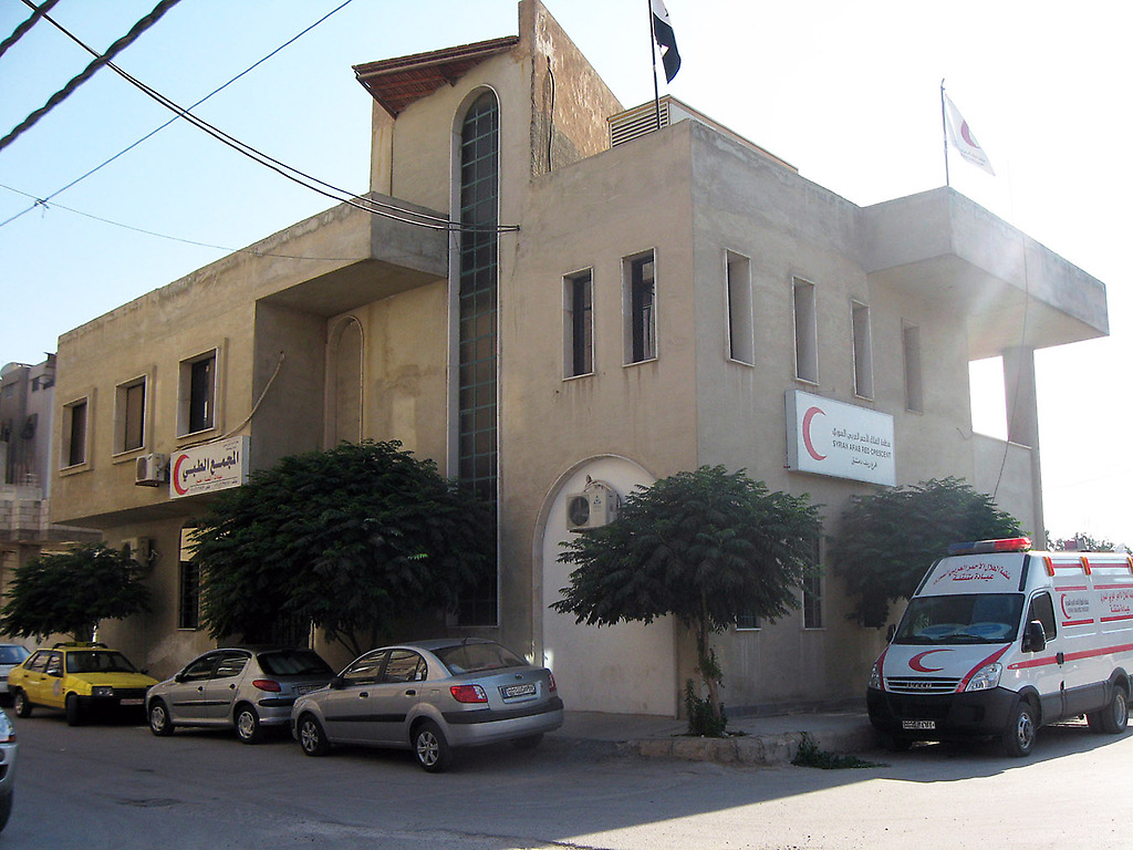 Estación de la Media Luna Roja en el barrio de Jaramana en Damasco..