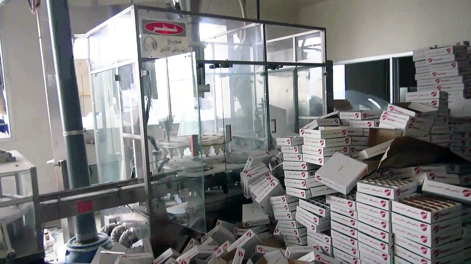 Almacenes de productos médicos y farmacéuticos destruidos