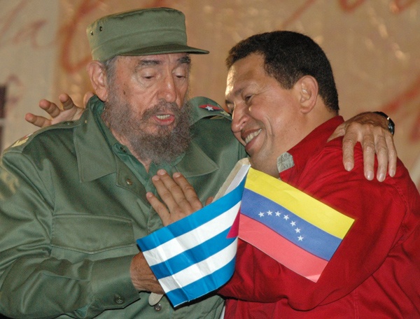 Luego de la partida física de Chávez en 2013, Fidel Castro le describió como el mejor amigo que el pueblo cubano haya tenido en toda su historia.