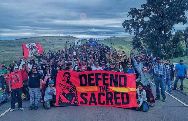 Movilización en Dakota del Norte contra el oleoducto que amenaza a la nación Sioux