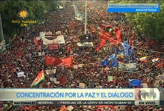 Multitudinaria marcha-concentración chavista ayer en Barcelona, estado Anzoátegui.