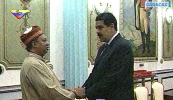 El presidente de la República, Nicolás Maduro y el secretario general de la OPEP, Mohammed Barkindo