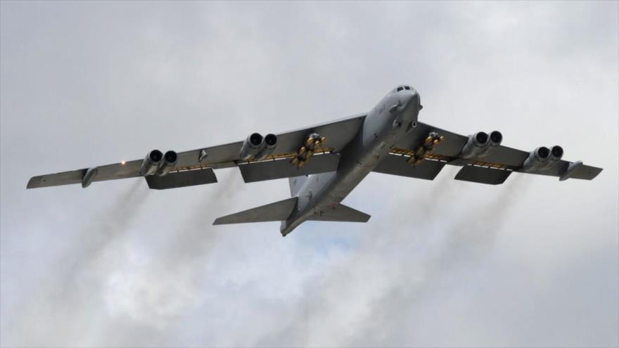Bombardero estratégico estadounidense Boeing B-52H Stratofortress