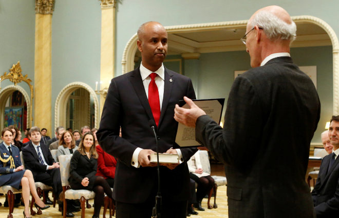 Ahmed Hussen es nombrado ministro en el Rideau Hall de Ottawa, Canadá
