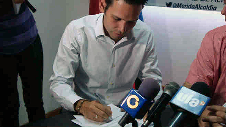El alcalde de la ciudad de Mérida Carlos García Odón, luego de meses de incertidumbre y silencio, decide dar un paso en la solución del pasaje de transporte privado urbano.