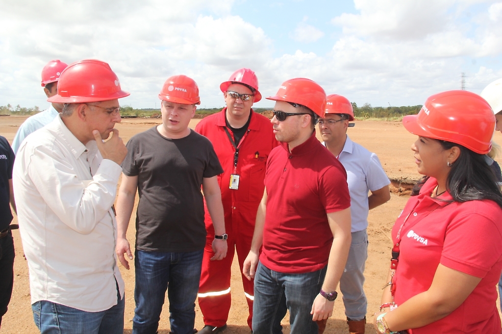 Delegación rusa recorre campos de la Faja Petrolífera del Orinoco