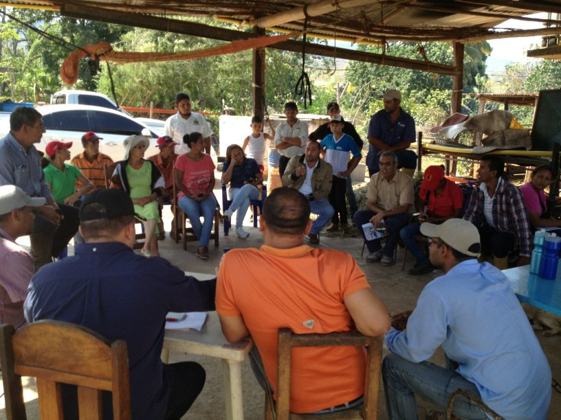 José Ávila reitera su apoyo a los campesinos del estado Yaracuy