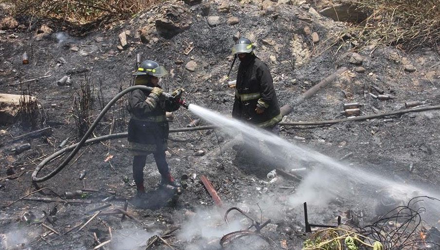En el incendio de la vivienda del sector Misteque los funcionarios junto a la comunidad organizada evitaron que el fuego se propagara hacia otras zonas