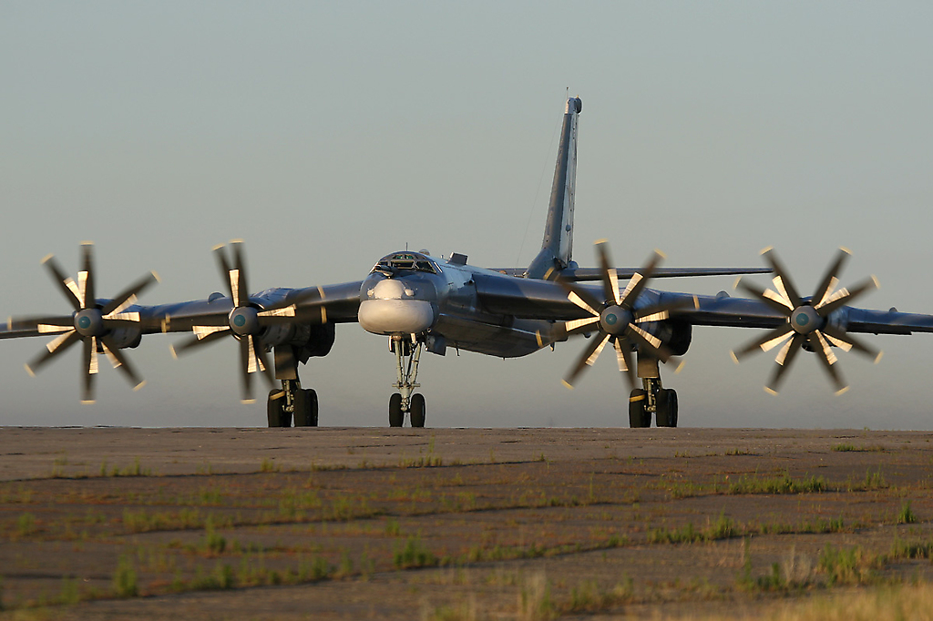 Bombardero ruso modelo Tu-95 conocido como el "Oso". Una poderosa arma de la época de la Unión Soviética.