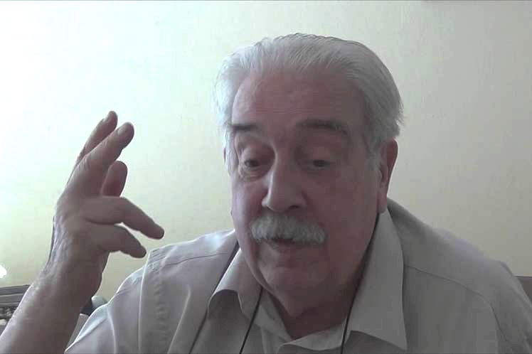 El periodista e intelectual chileno Manuel Cabieses.