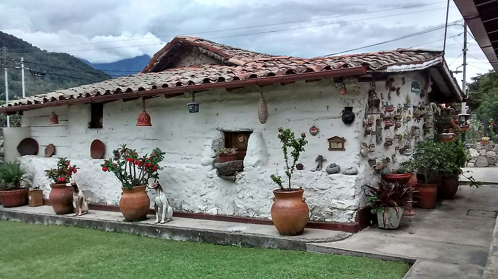 Tíipica vivienda de Los Andes venezolanos. El Valle, ciudad de Mérida.