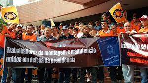 Trabajadores protestas en Brasil por la reforma del sistema de pensiones