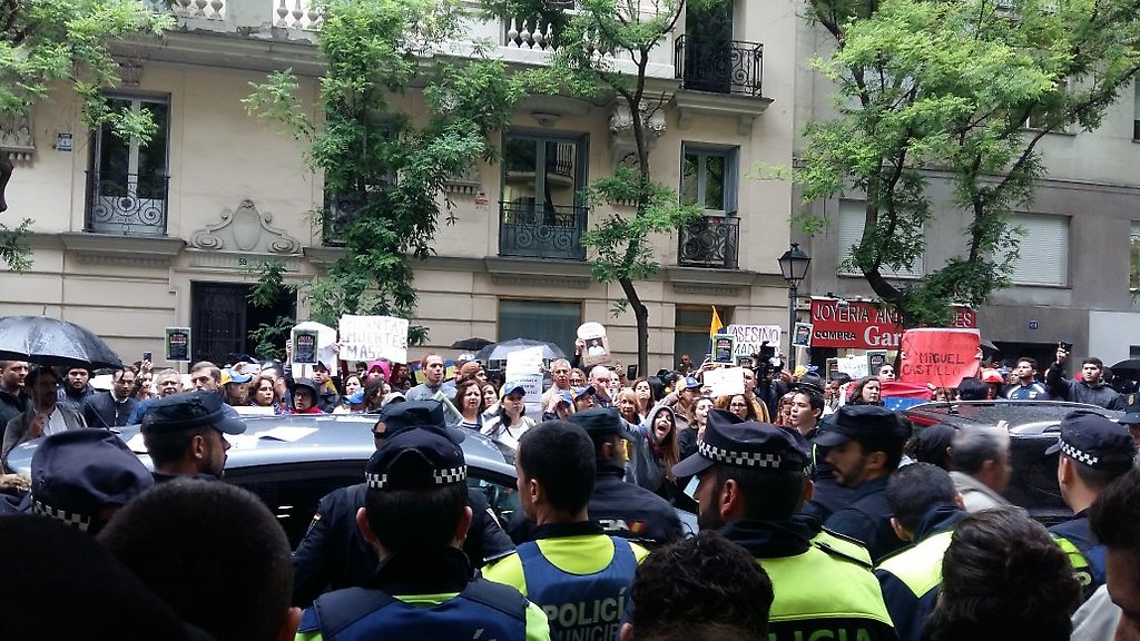 Asedio a la embajada de Venezuela en Madrid