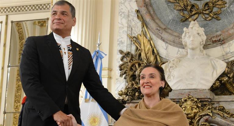 El presidente de Ecuador, Rafael Correa y la vicepresidenta, Gabriela MIchetti.