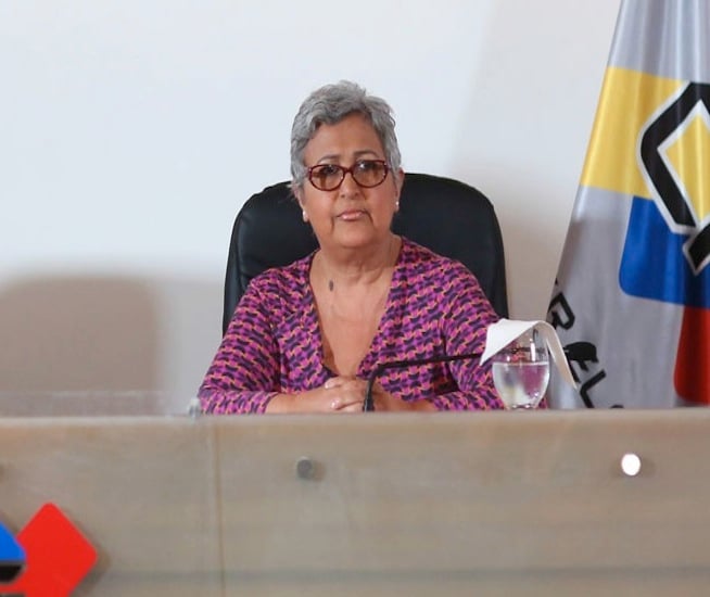 Tibisay Lucena presidenta del CNE anuncia elecciones de gobernadores para diciembre
