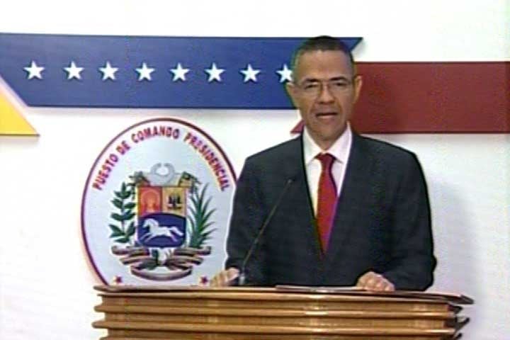 El ministro para la Comunicación e Información, Ernesto Villegas