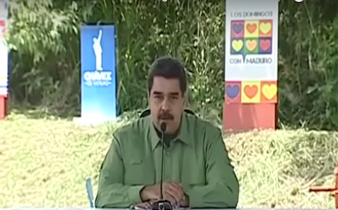 Maduro llama a la paz