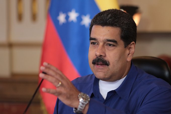 El Presidente Maduro en reunión de trabajo con Comisión para la Asamblea Nacional Constituyente en el Palacio de Miraflores, Caracas