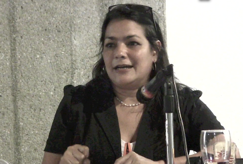 A Marianicer Figueroa le tocó  el tema de la Guerra no Convencional relacionada con las mujeres en el foro Venezuela: ¿ Experimento de Guerra Psicológica?