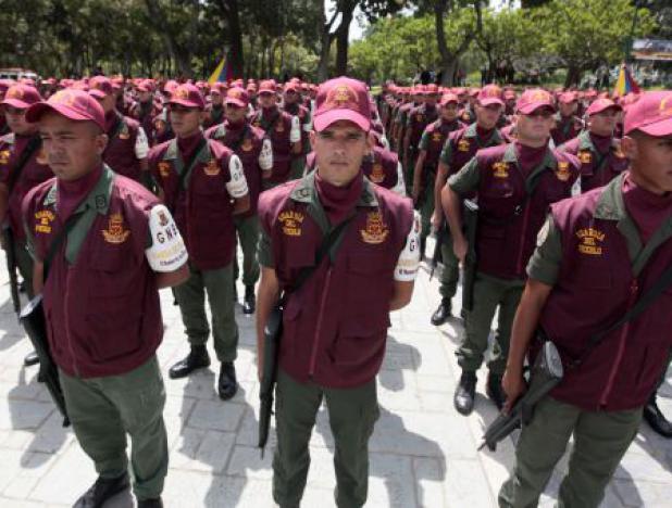 Noticias de la Guardia Nacional Bolivariana - Página 4 Guardia_nacional_bolivariana_4-8
