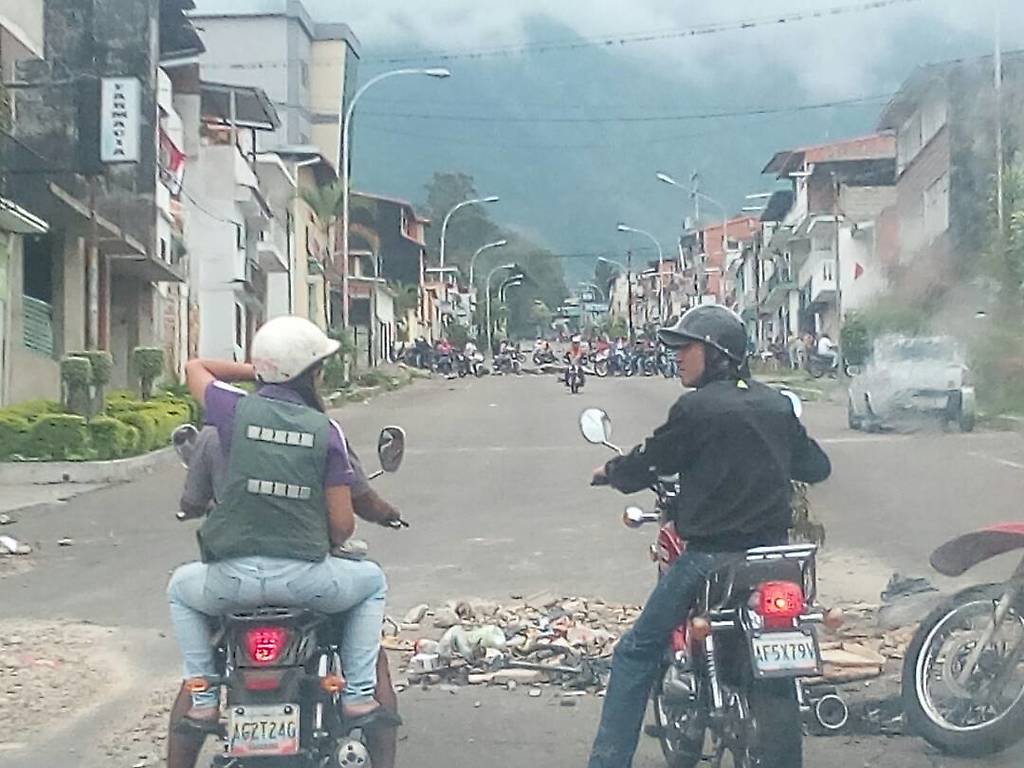 Barricadas de los violentos en Táchira