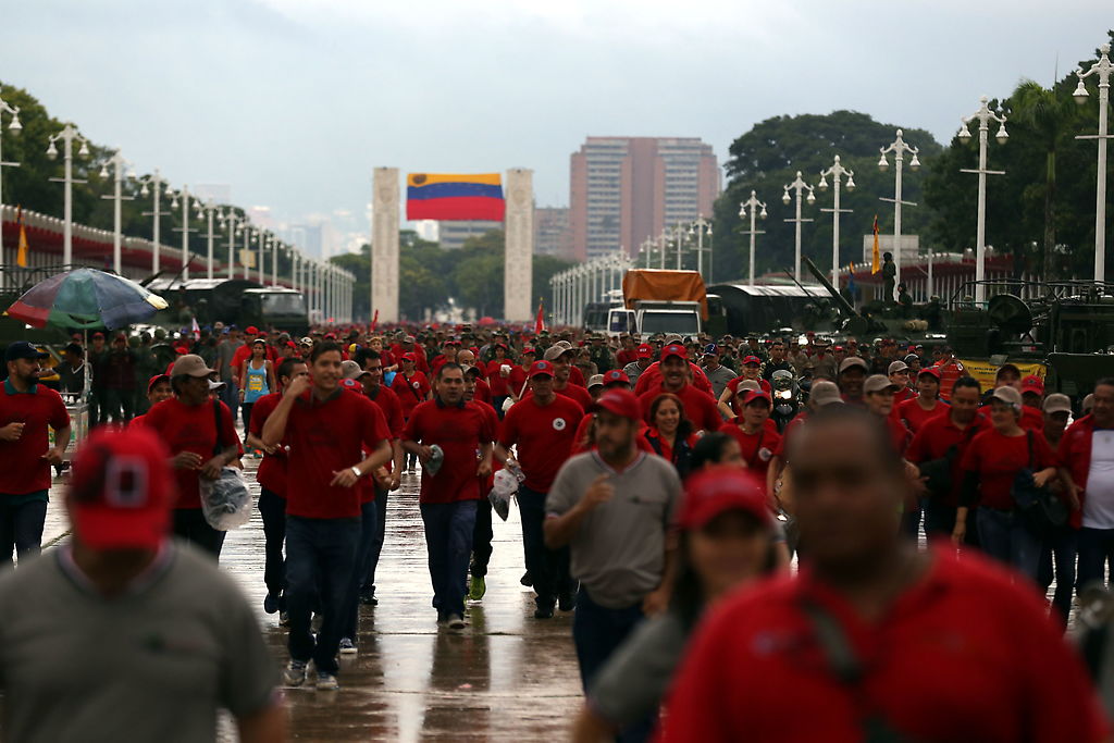 Marcha antiimperialista en Caracas