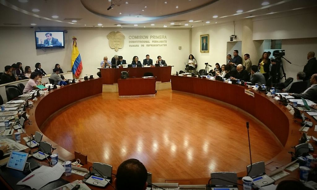 Camara Colombiana pretende llevar a Venezuela ante la ONU
