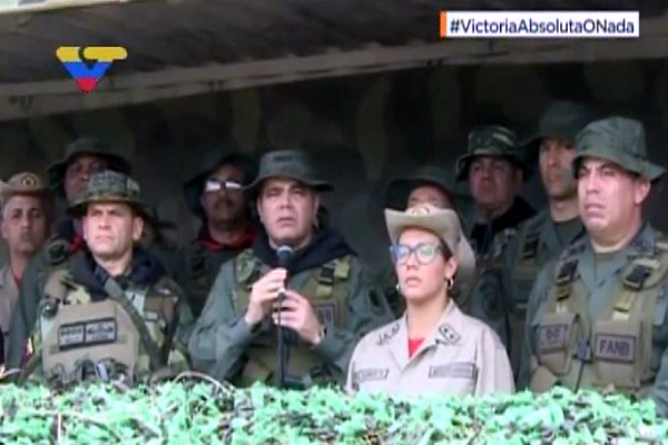 MInistro Paadrino López responde ante supuestas incursiones en Paraguachón.