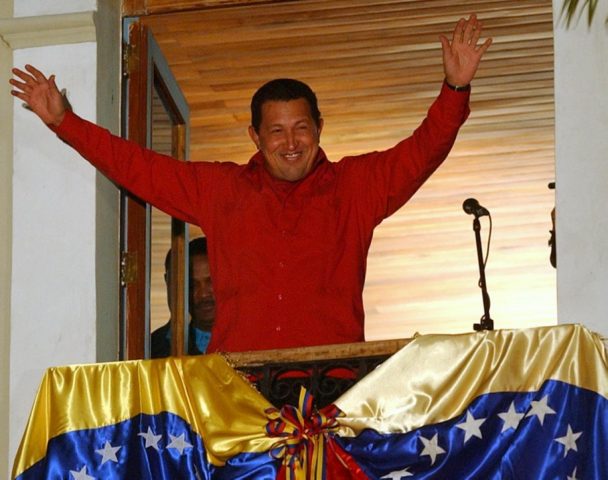 Presidente Hugo Chávez, absoluto triunfador en el Revocatorio de 2004