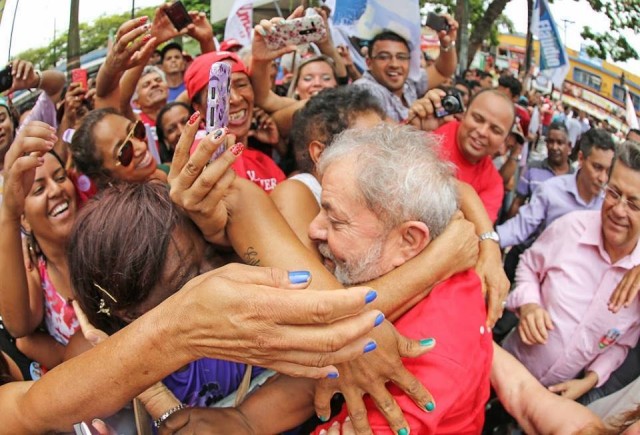 Lula y su pueblo.