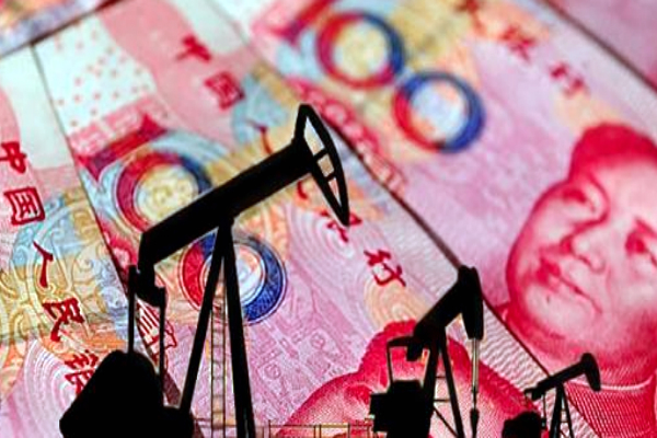 China recientemente creó un mecanismo de compra y venta a futuro de petróleo en yuanes, mejor conocido como "petroyuan", el cual podría quebrantar la hegemonía del dólar como moneda de transacción en materia energética.
