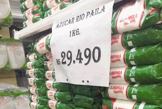 Productos de origen colombiano inundan poblaciones fronterizas venezolanas a precios exorbitantes.