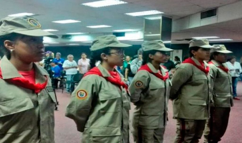 Esto forma parte de la estrategia del gobierno nacional por organizar a las mujeres en defensa de la soberanía y la paz.