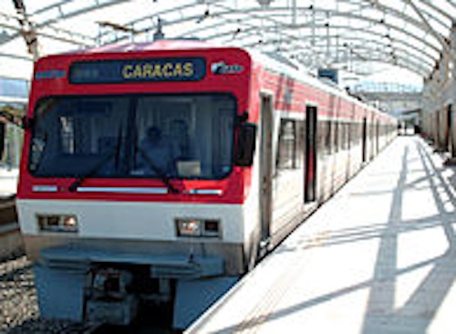 El Ferrocarril Ezequiel Zamora que lo lleva a los Valles del Tuy, cómodo, limpio y seguro
