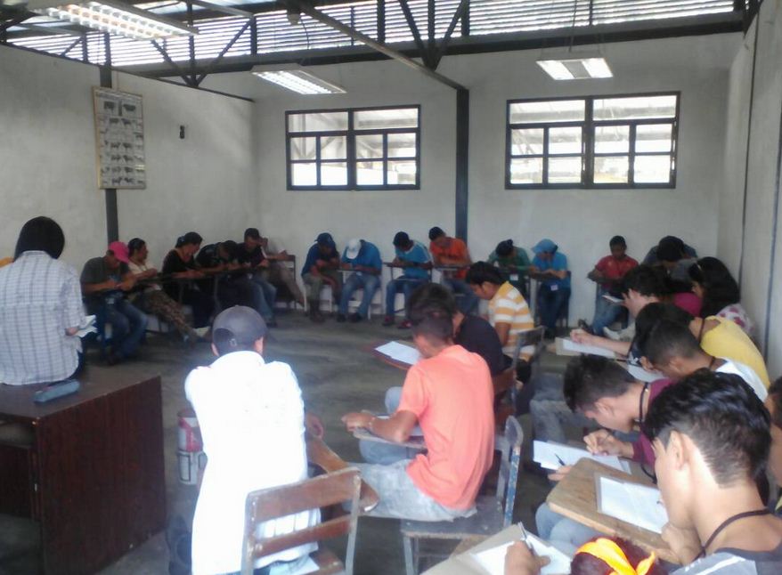 Plan Chamba Juvenil realiza campamento en Mérida