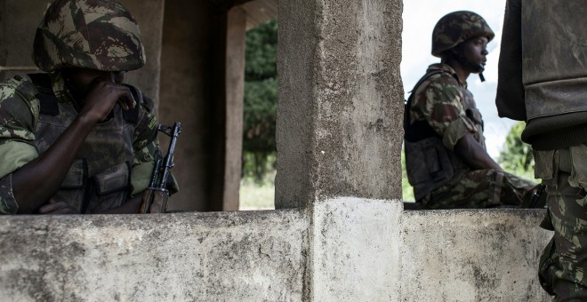 Soldados del Ejército de Mozambique./AFP
