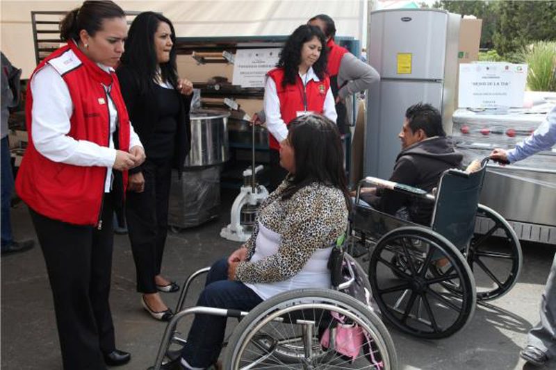Un grupo de personas con discapacidad, captadas a través del Carnet de la Patria, recibieron ayuda y apoyo técnico por parte del Gobierno