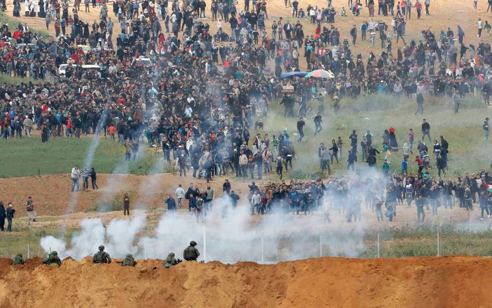 La represión del ejército de Israel contra manifestantes palestinos conmemorando el Día del Retorno, dejó al menos 15 muertos durante el primer día de protestas.