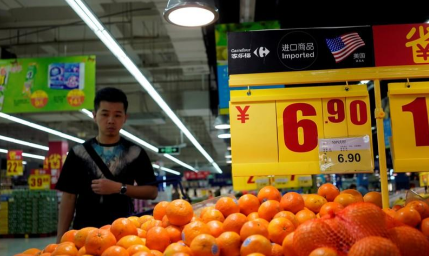 Importaciones de EE. UU. se ven en un supermercado en Shanghai, China, el 3 de abril de 2018